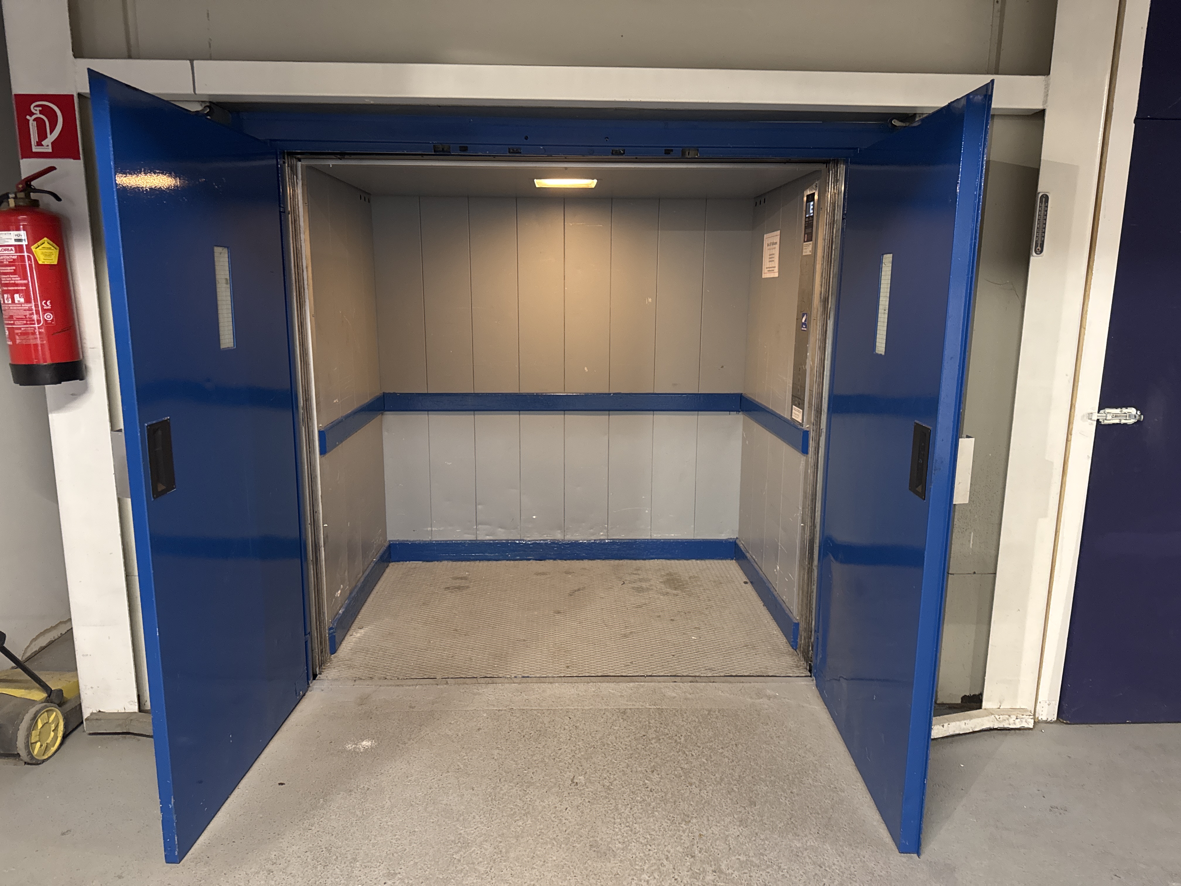 Frachtenlift